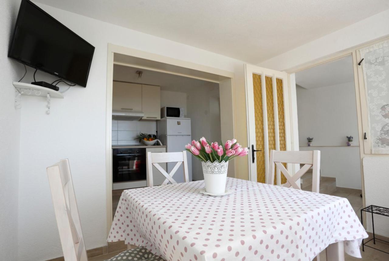 Holiday Home Miklica Klis Kültér fotó