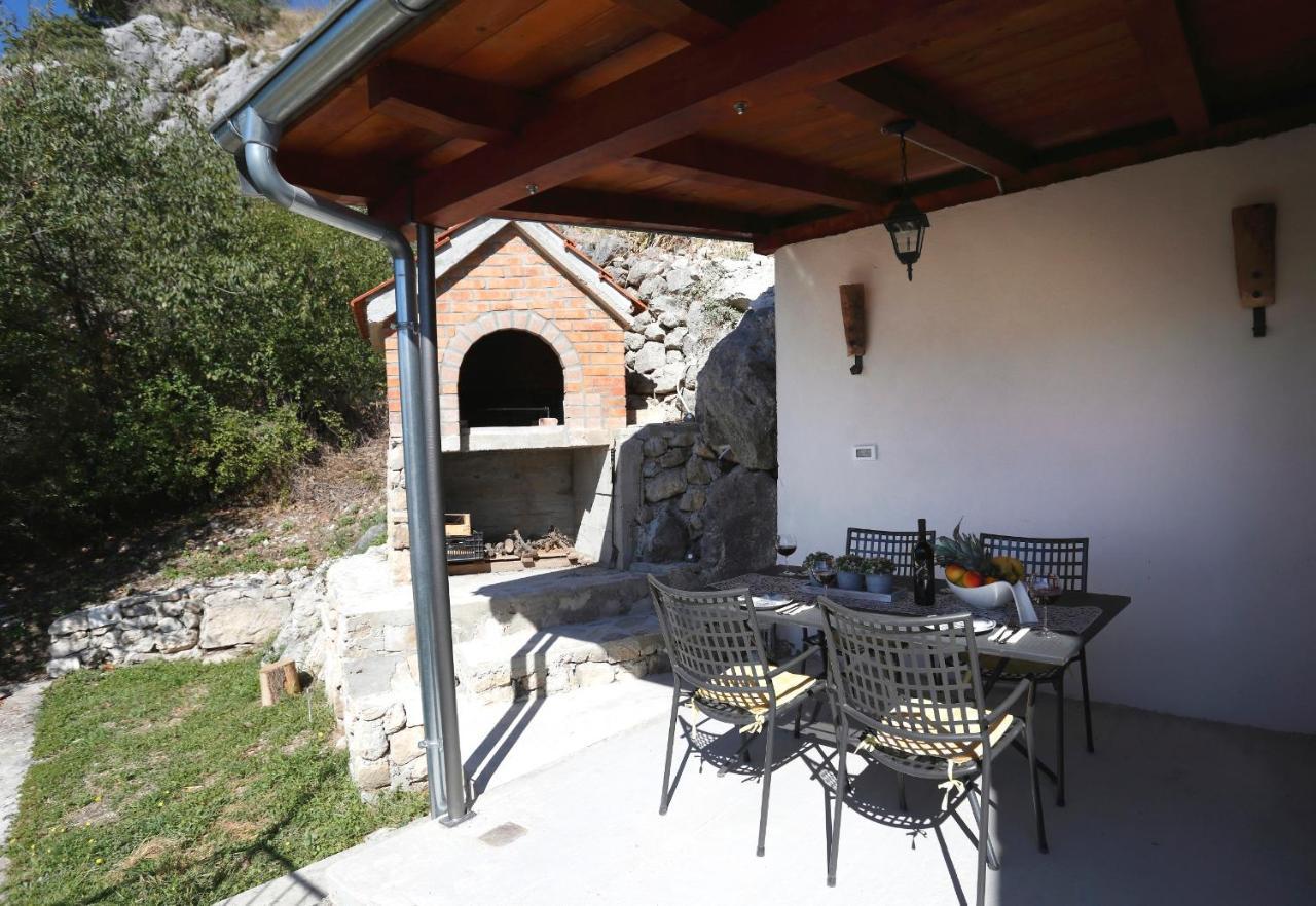 Holiday Home Miklica Klis Kültér fotó